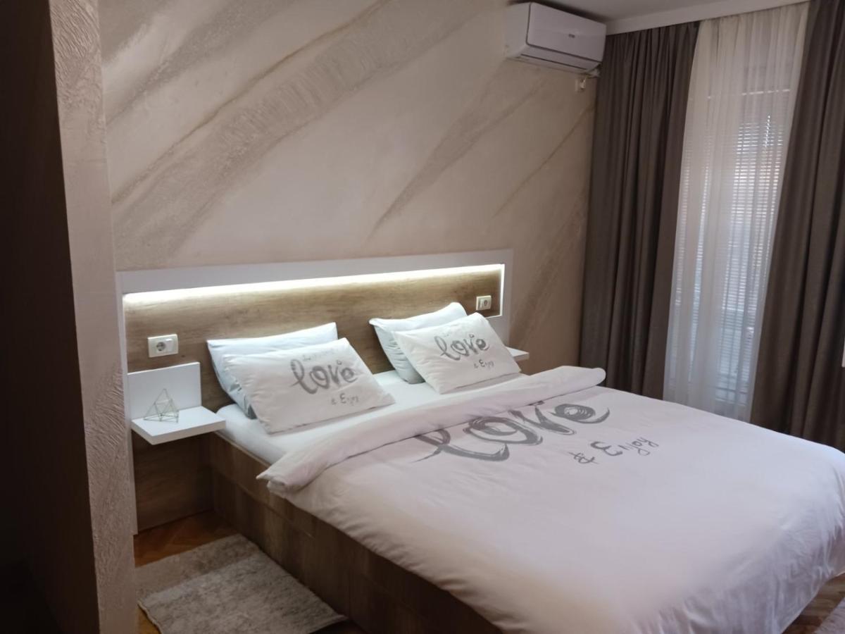 Apartments Dunja Нови Сад Екстериор снимка