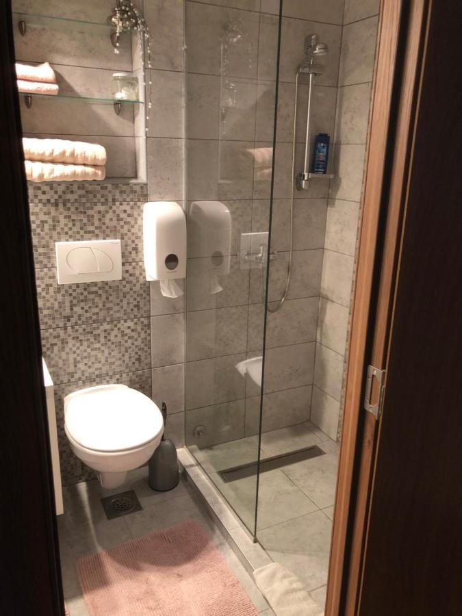 Apartments Dunja Нови Сад Екстериор снимка