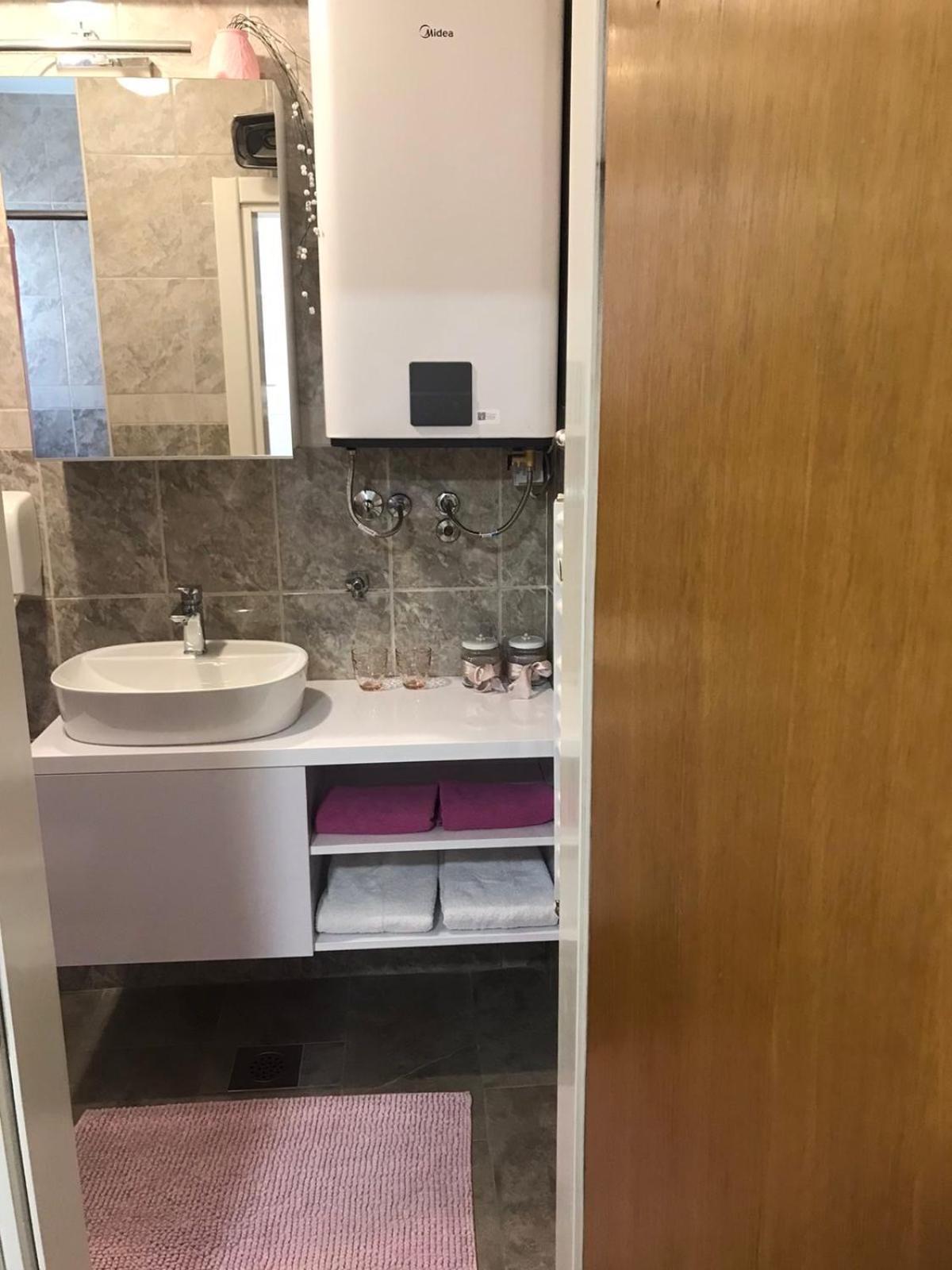 Apartments Dunja Нови Сад Екстериор снимка